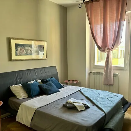 דירה Modernoappartamento Su Due Piani סאסארי